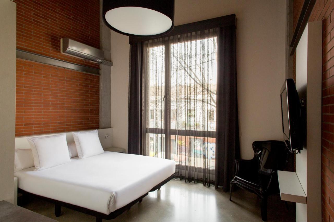 Barcelona Apartment Republica Luaran gambar