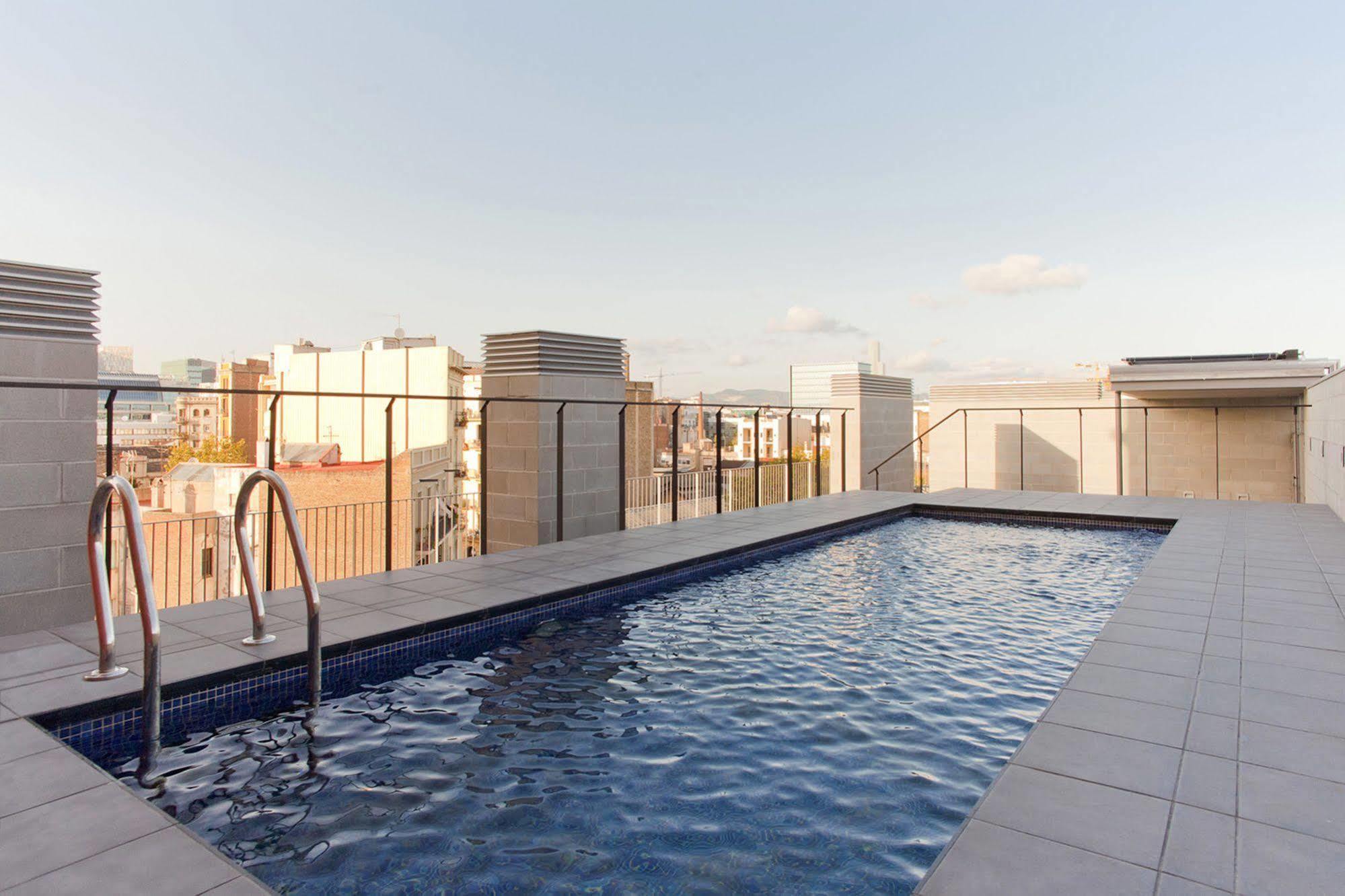 Barcelona Apartment Republica Luaran gambar